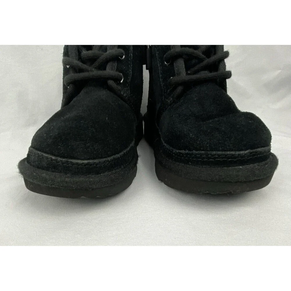 UGG Neumel II Chukka Boot Toddler Size 10 Black Suede Side Zip Water Repel‎ $105